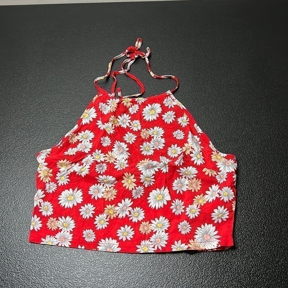 FOREVER 21 NWT Red & Yellow Floral Woven Halter Top SZ Medium - Picture 1 of 4